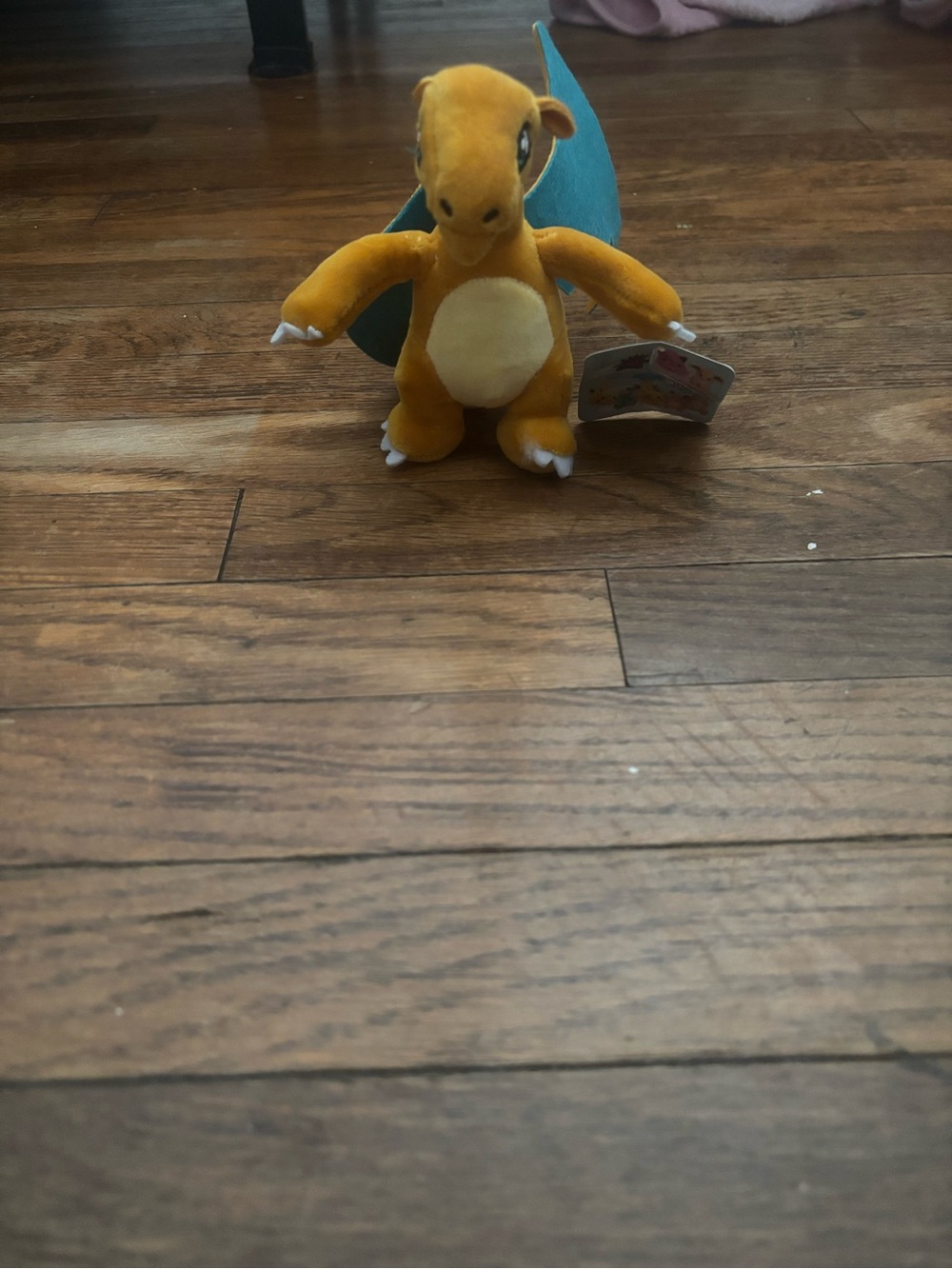 pokemon charizard keychain